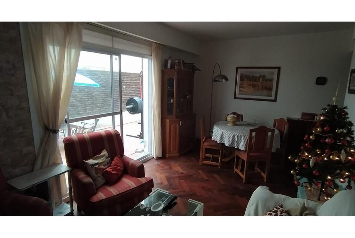 Esmeralda Al 900 1°  – USD185.000 – Departamento – en Venta