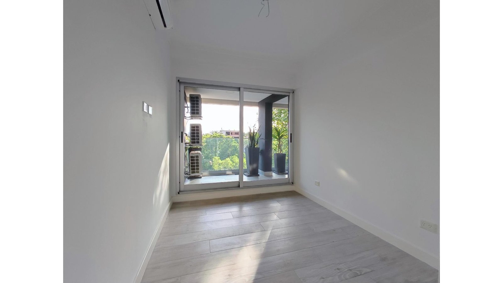 extra_large_66905c40b0e67-1 Burela 3200 4° – USD340.000 – Departamento – en Venta