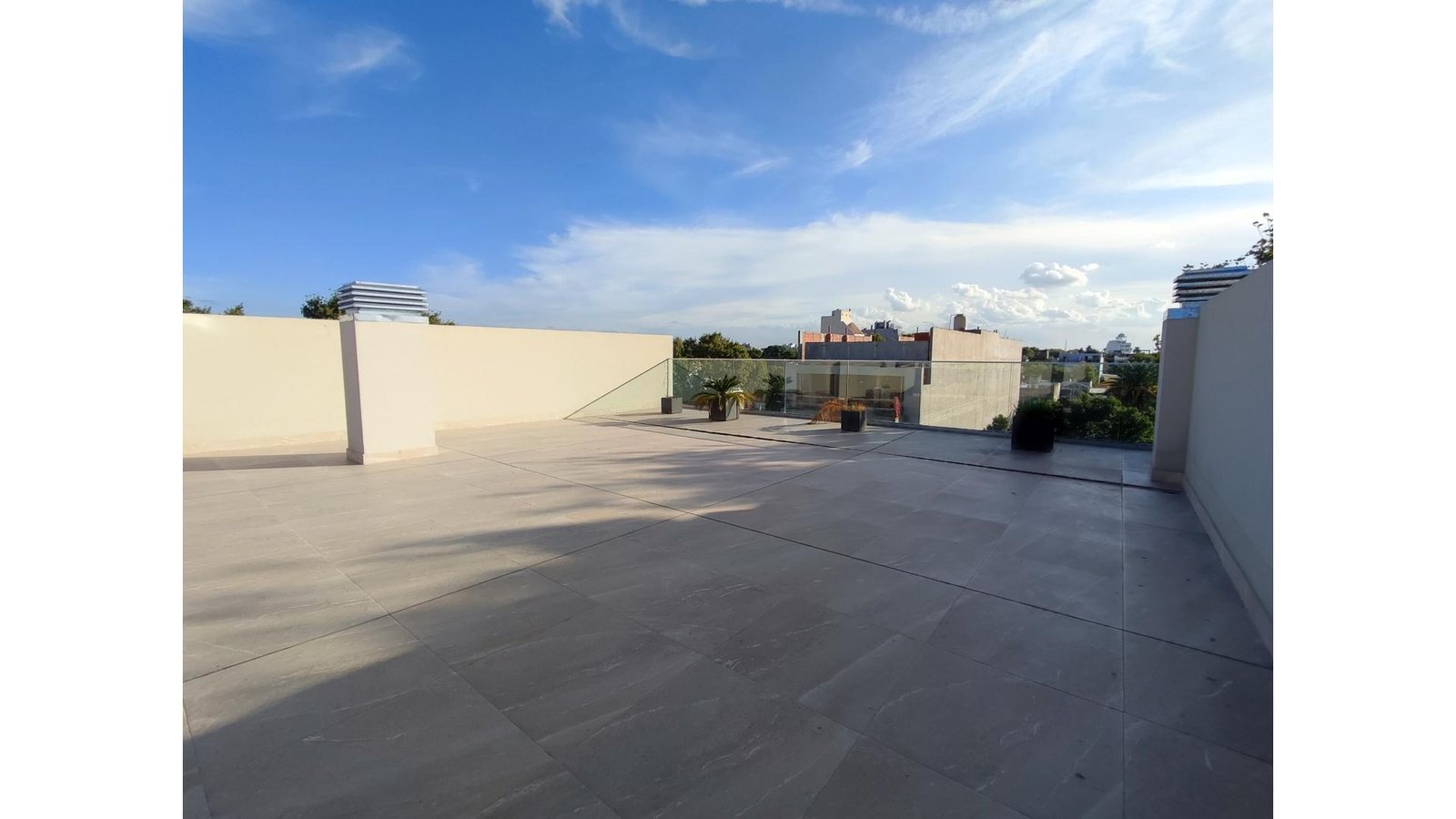 extra_large_66905c429f8b0-1 Burela 3200 4° – USD340.000 – Departamento – en Venta