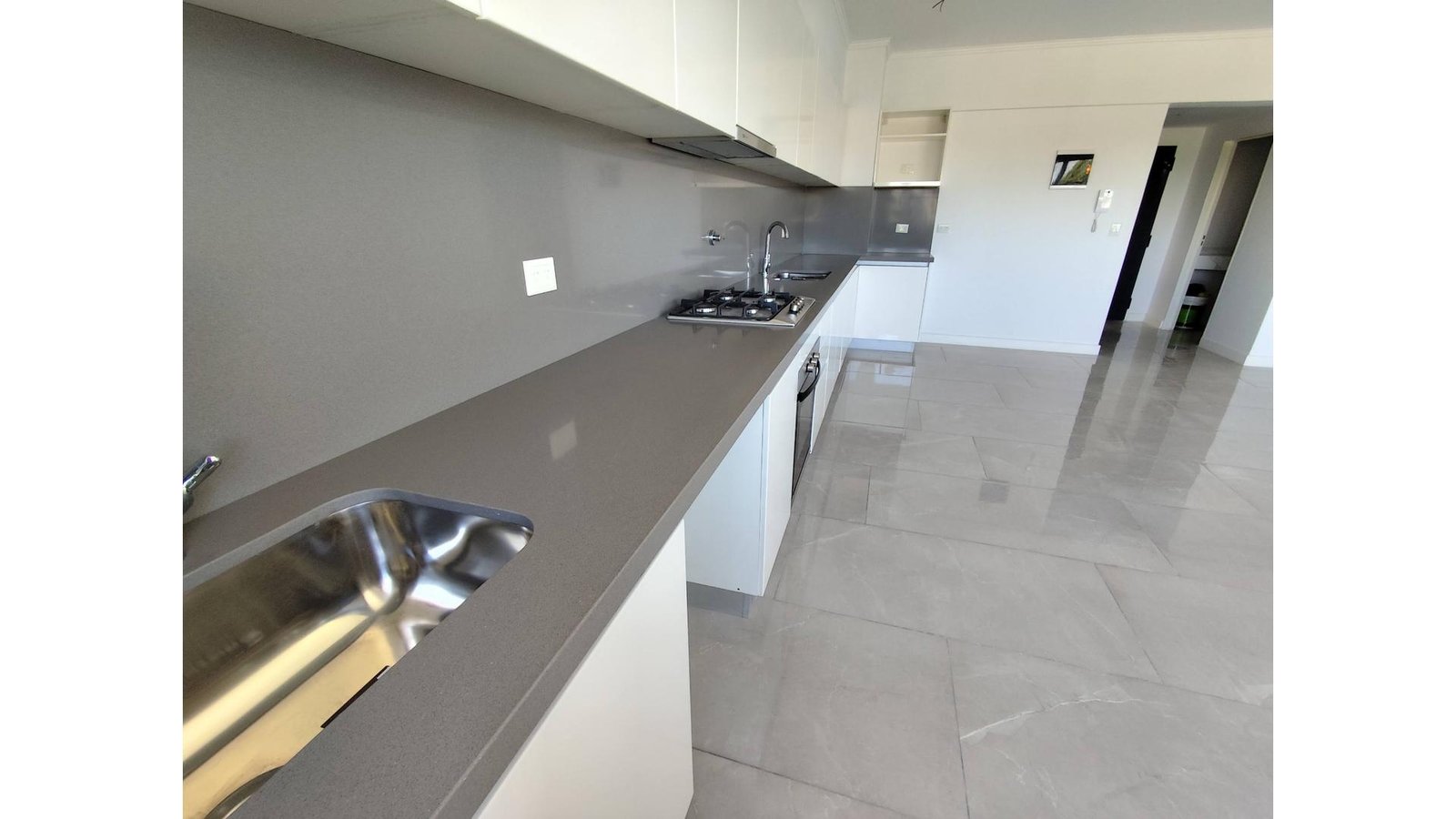 extra_large_679e3bc8880eb-2 Burela 3200 4° – USD390.000 – Tipo Casa PH – en Venta