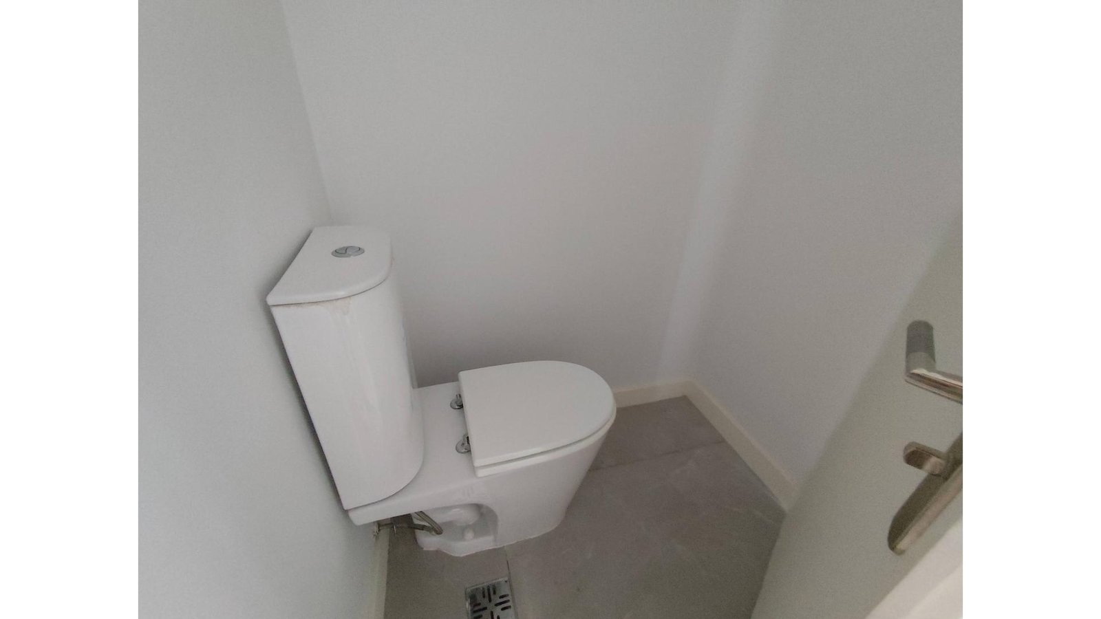 extra_large_679e3bc8dc519-1 Burela 3200 4° – USD390.000 – Tipo Casa PH – en Venta