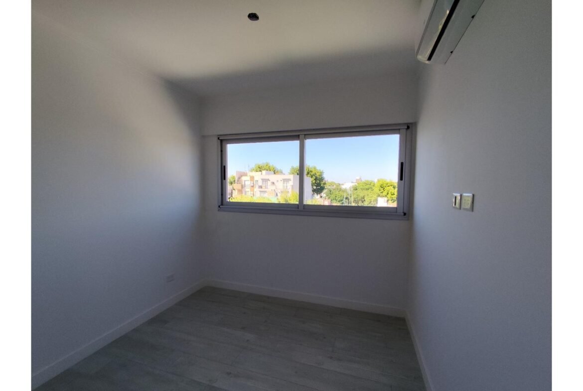 Burela 3200 4°  – USD390.000 – Tipo Casa PH – en Venta