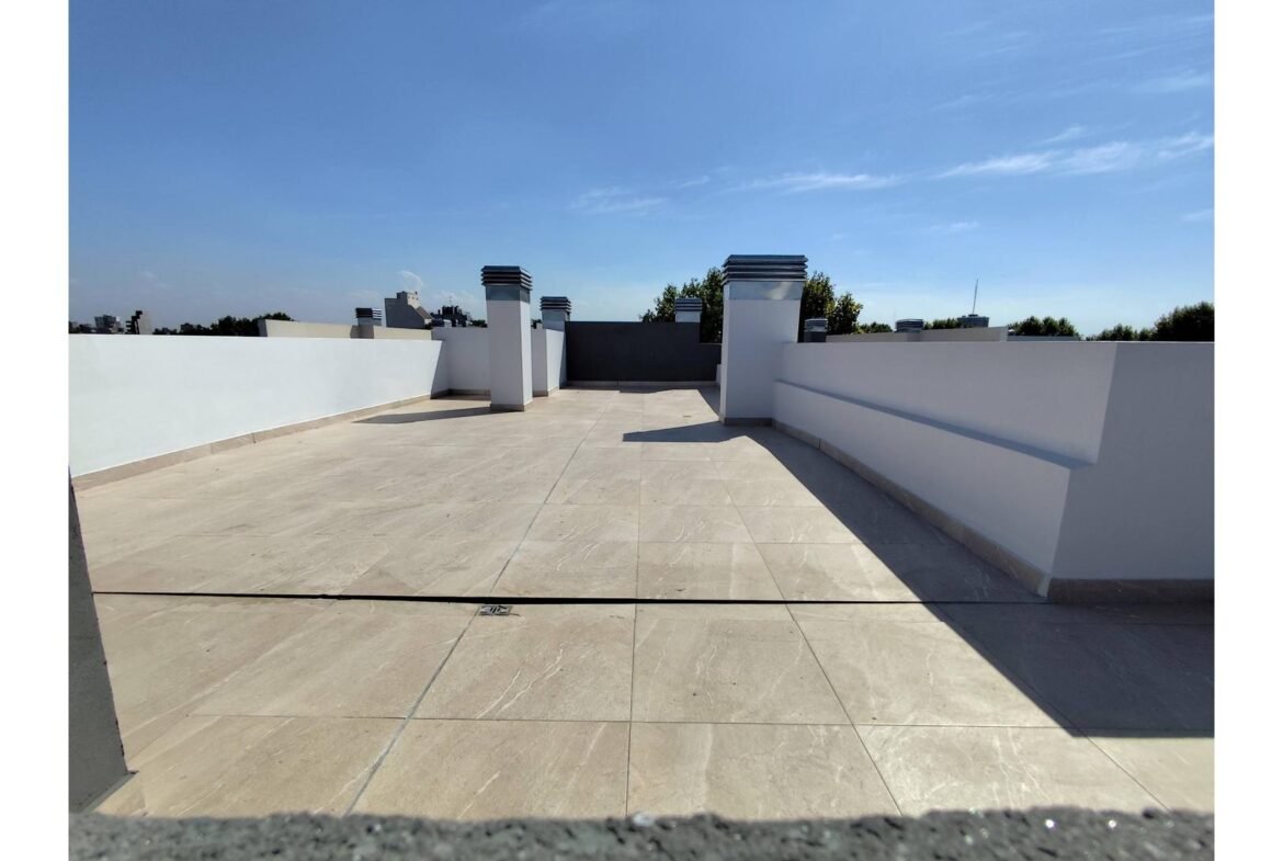 Burela 3200 4°  – USD390.000 – Tipo Casa PH – en Venta