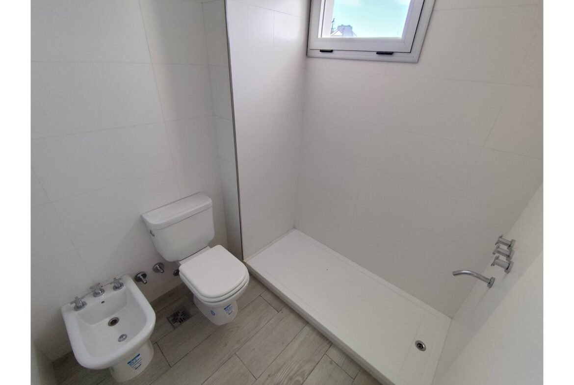 Burela 3200 4°  – USD390.000 – Tipo Casa PH – en Venta