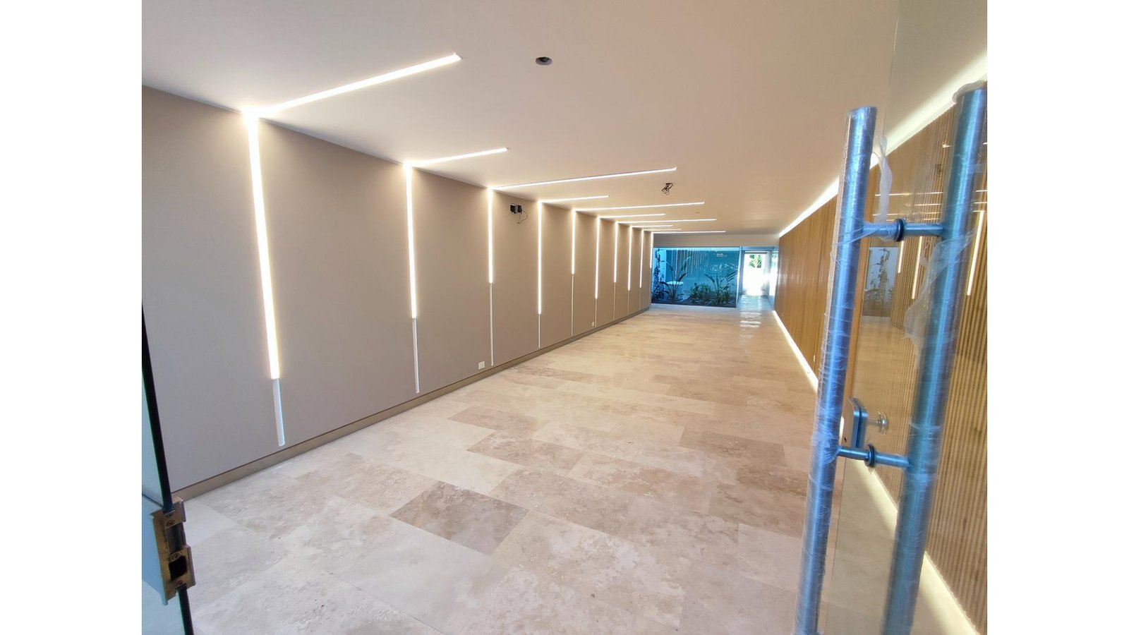extra_large_679e3c495d25b-2 Burela 3200 4° – USD390.000 – Tipo Casa PH – en Venta